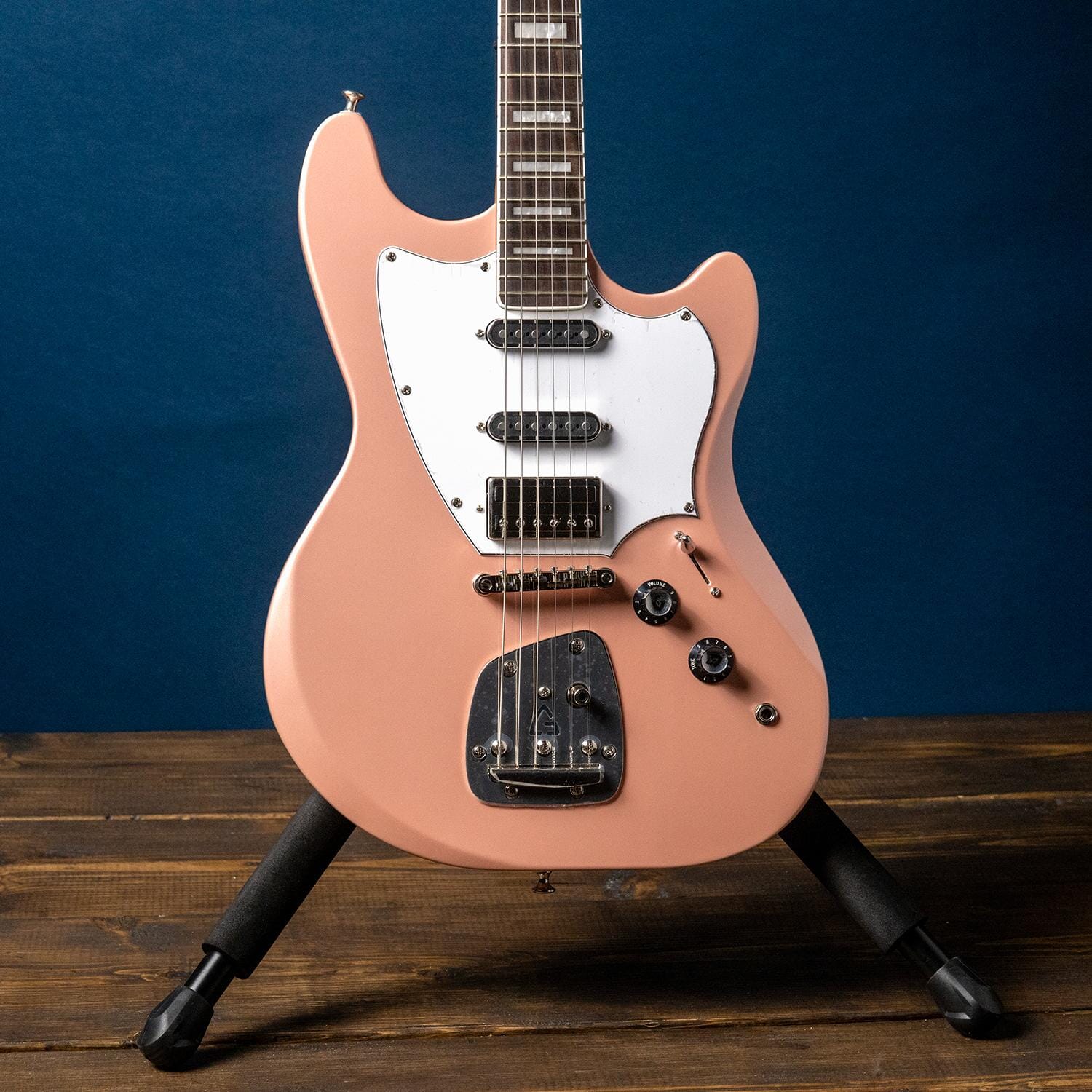 Guild Surfliner Deluxe Rose Quartz Metallic Electric Guitar