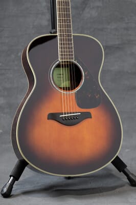 yamaha fs830 tobacco sunburst Student Acoustic Guitar Brown Concert FS830TBS leading quality thats made it the choice of millions of guitarists Yamaha FG830 Solid Top Acoustic