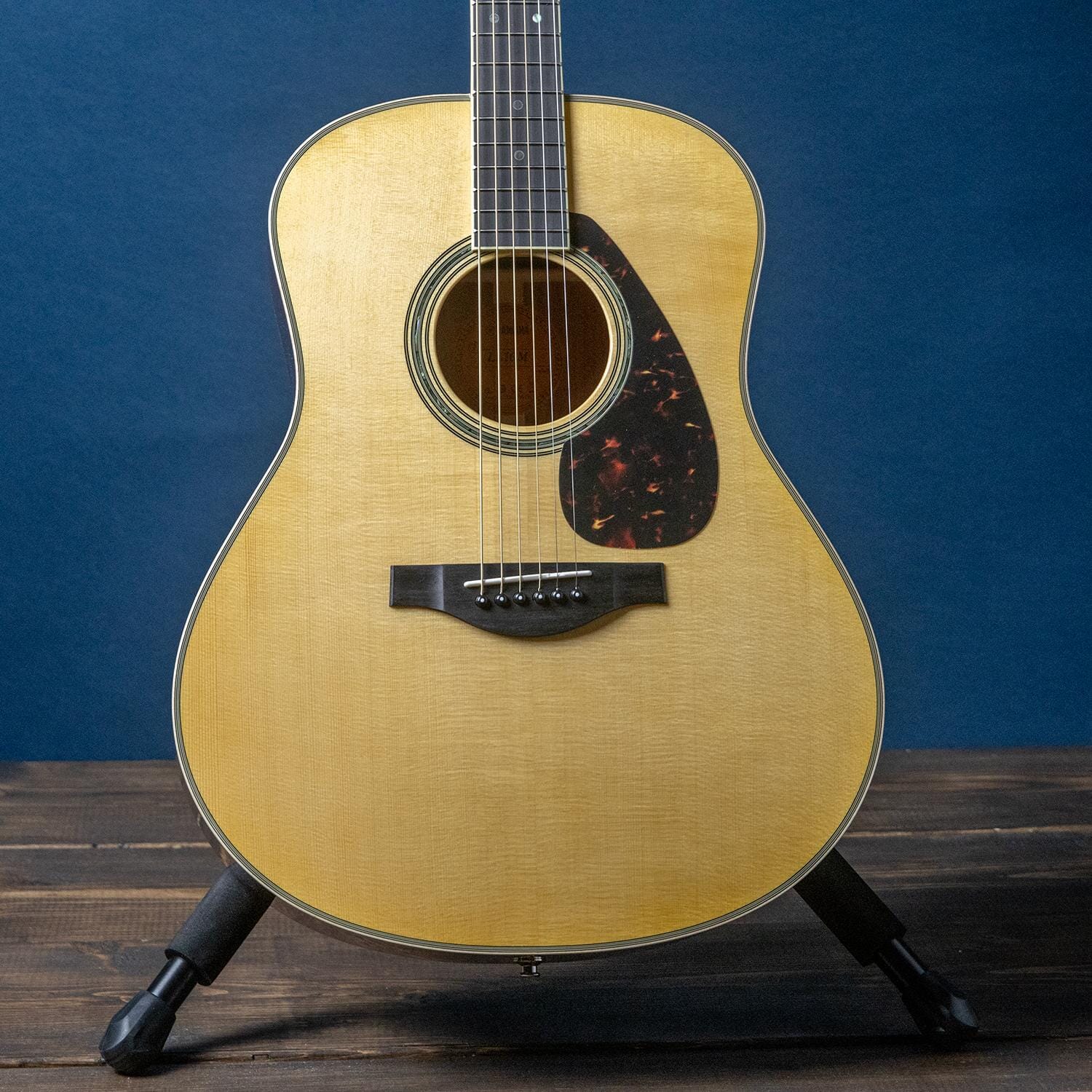 Yamaha LL16MARE Acoustic Guitar