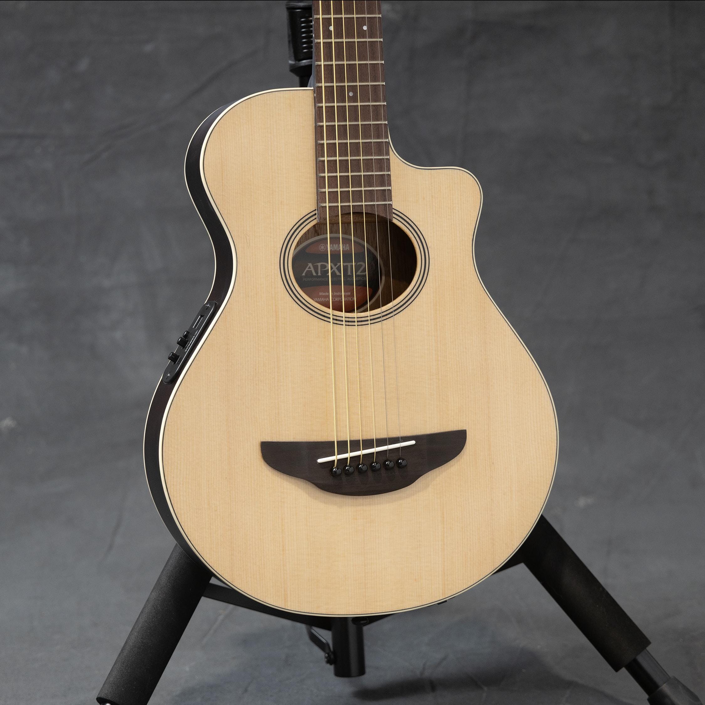 Yamaha APXT2 3/4 Acoustic Guitar