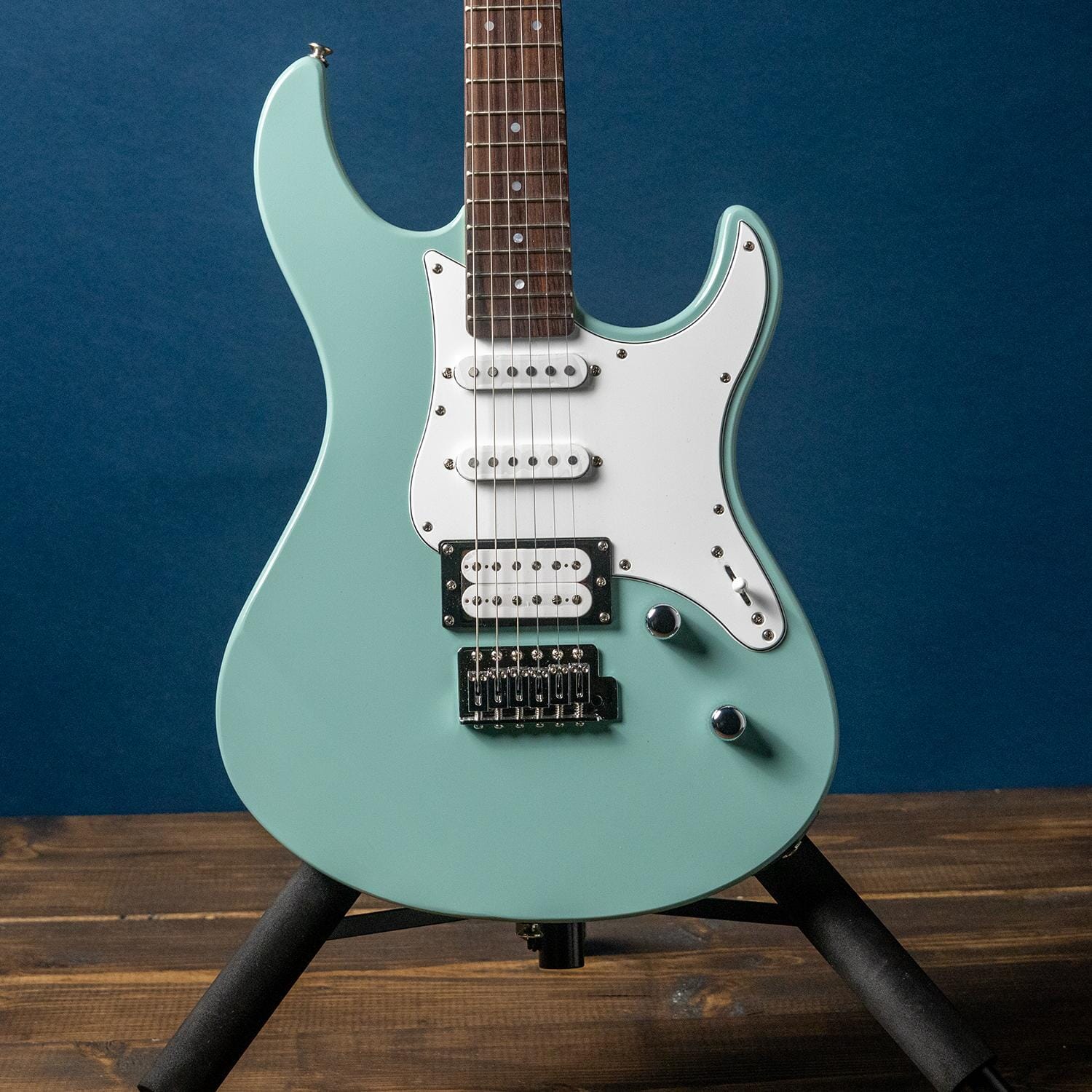 Yamaha PAC112V Pacifica Electric Guitar Sonic Blue Open Box