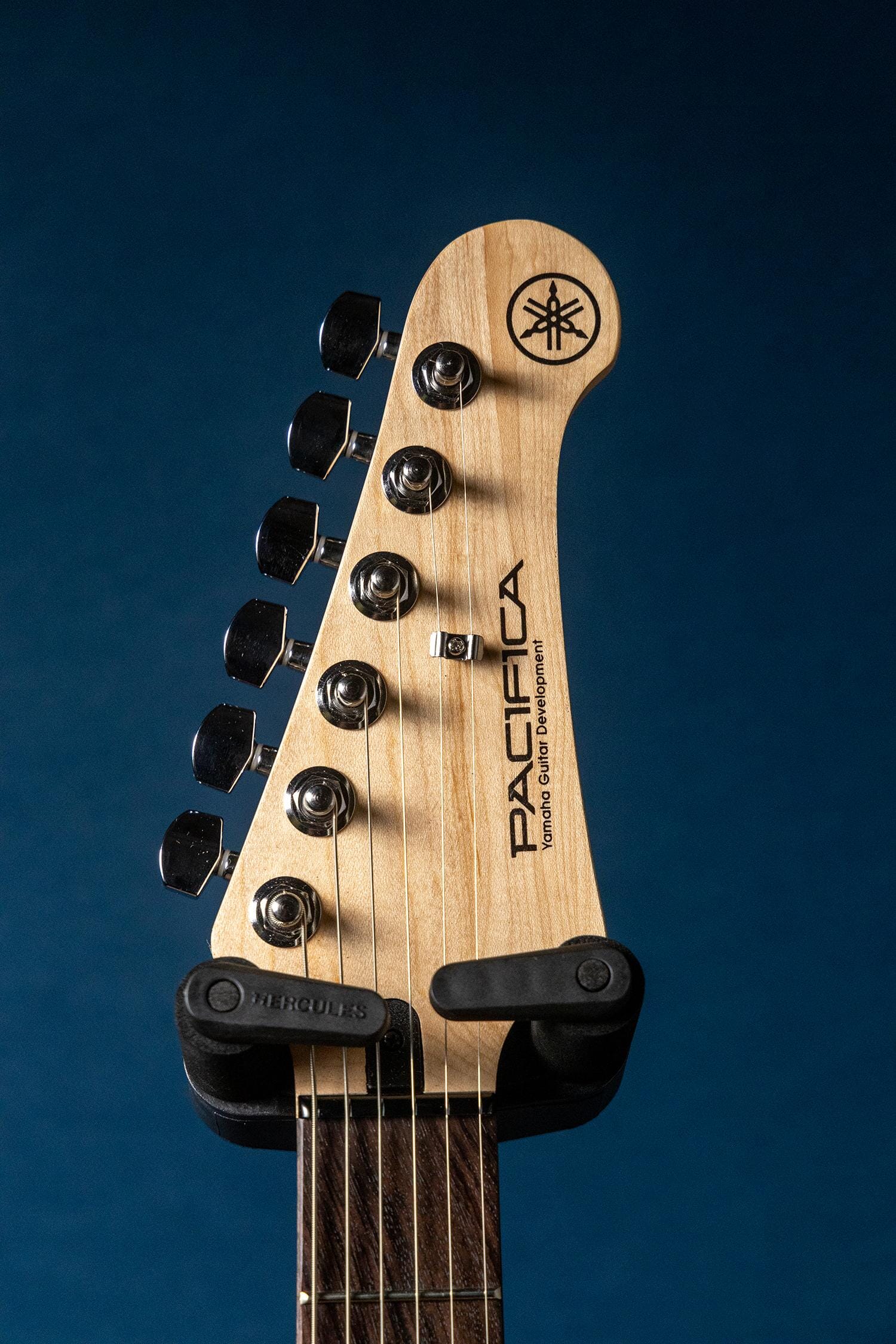 Yamaha PAC112V Pacifica Electric Guitar Natural Satin | Tapestry Music