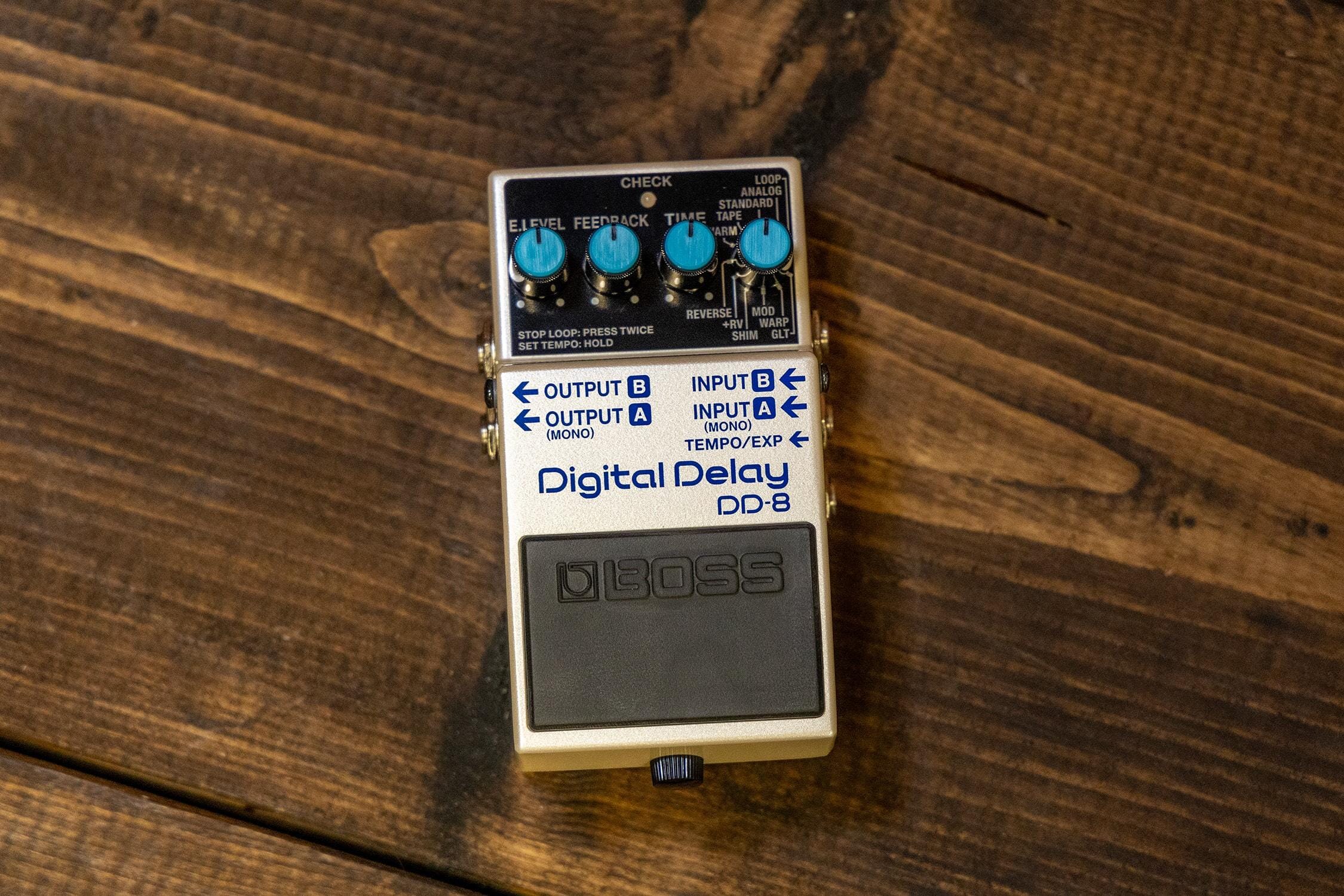 BOSS DD-8 Digital Delay Pedal