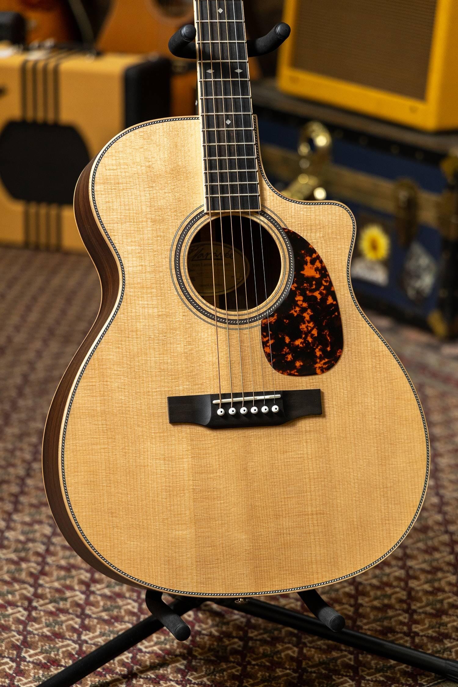 Larrivee OMV-40 Rosewood Legacy Series Acoustic Guitar