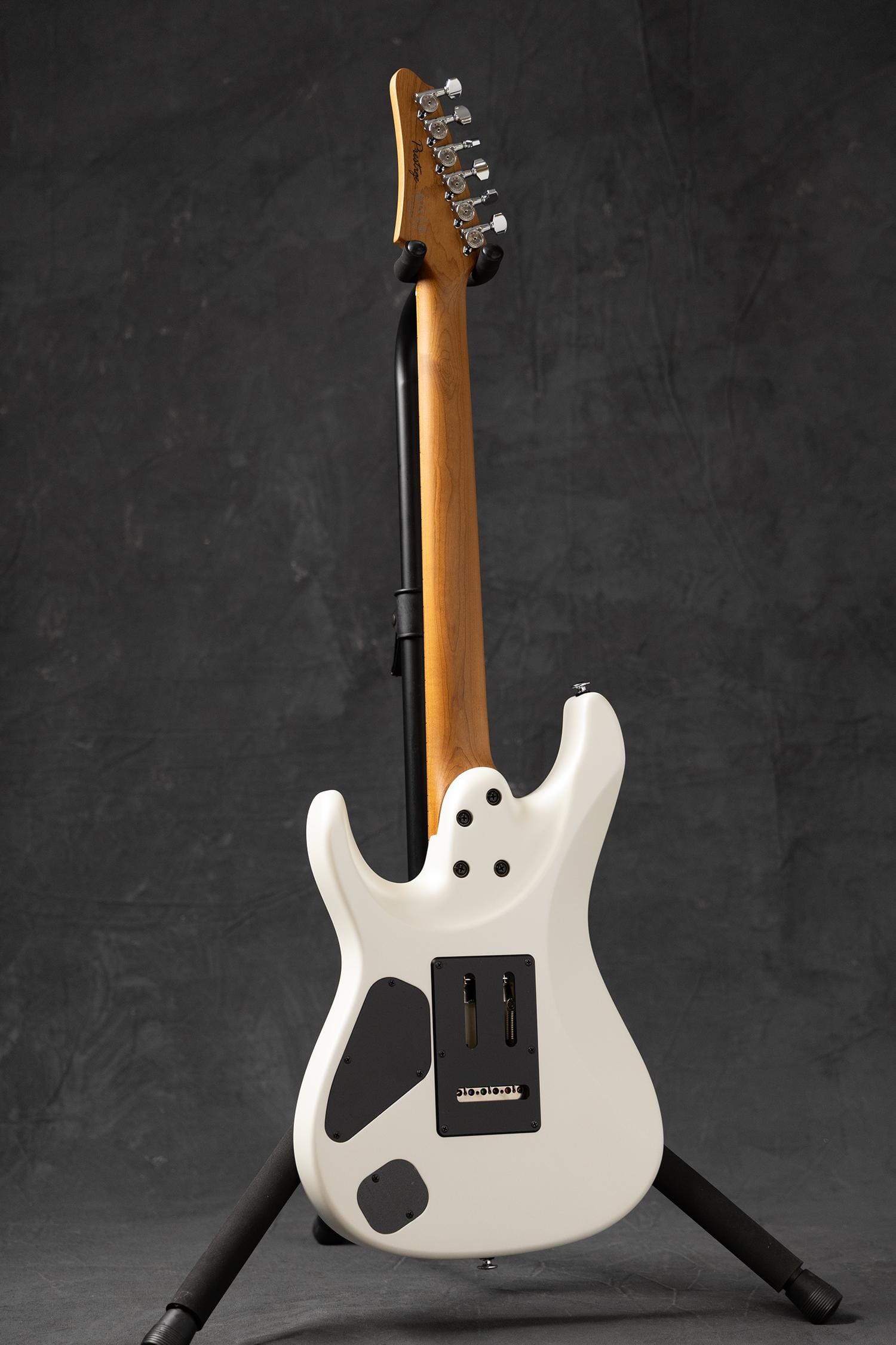 Ibanez AZ2402PWF Ibanez AZ Prestige Electric Guitar w/Case - Pearl