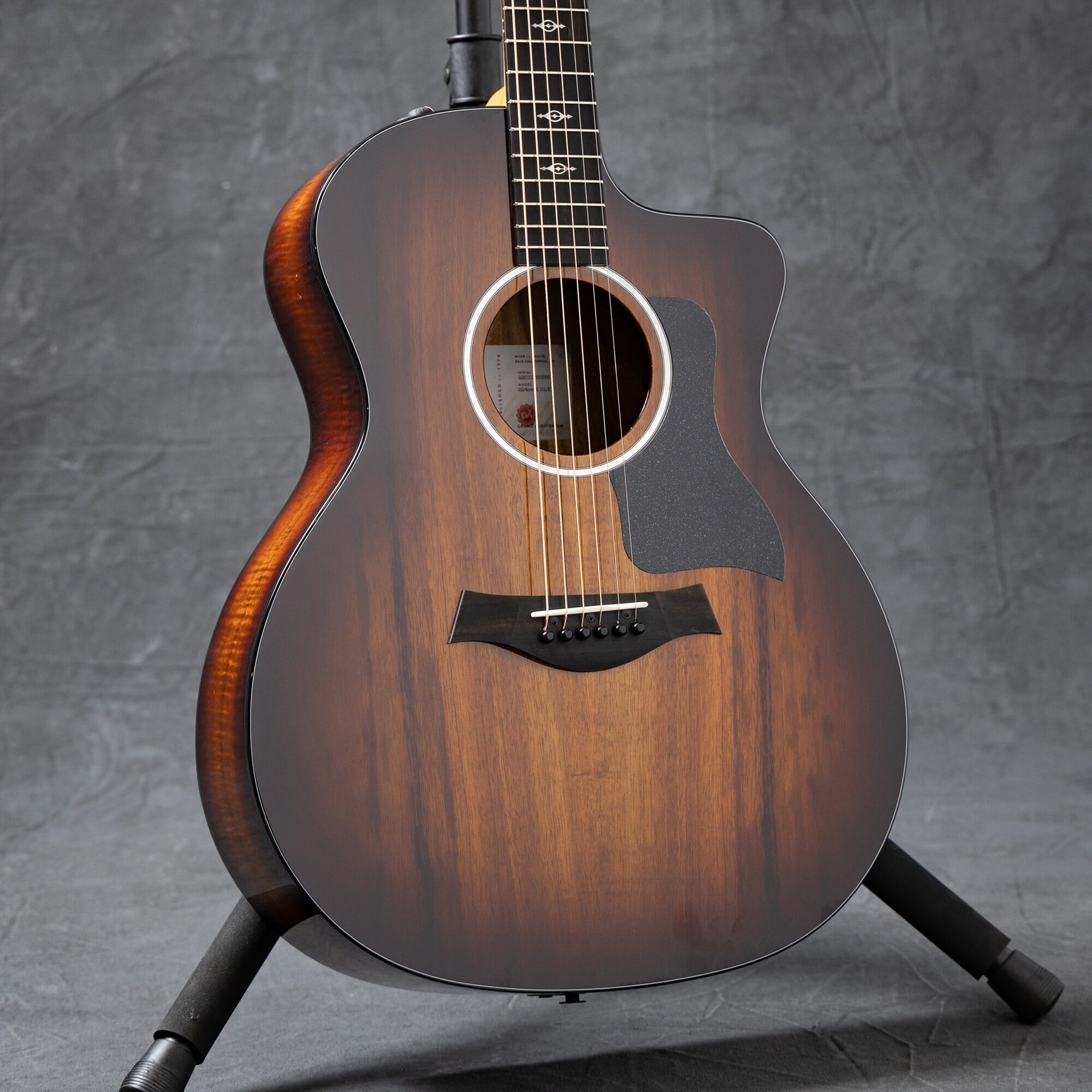 Taylor 362ce 12-String Mahogany Acoustic Electric Guitar w/Case - Shaded Edgeburst