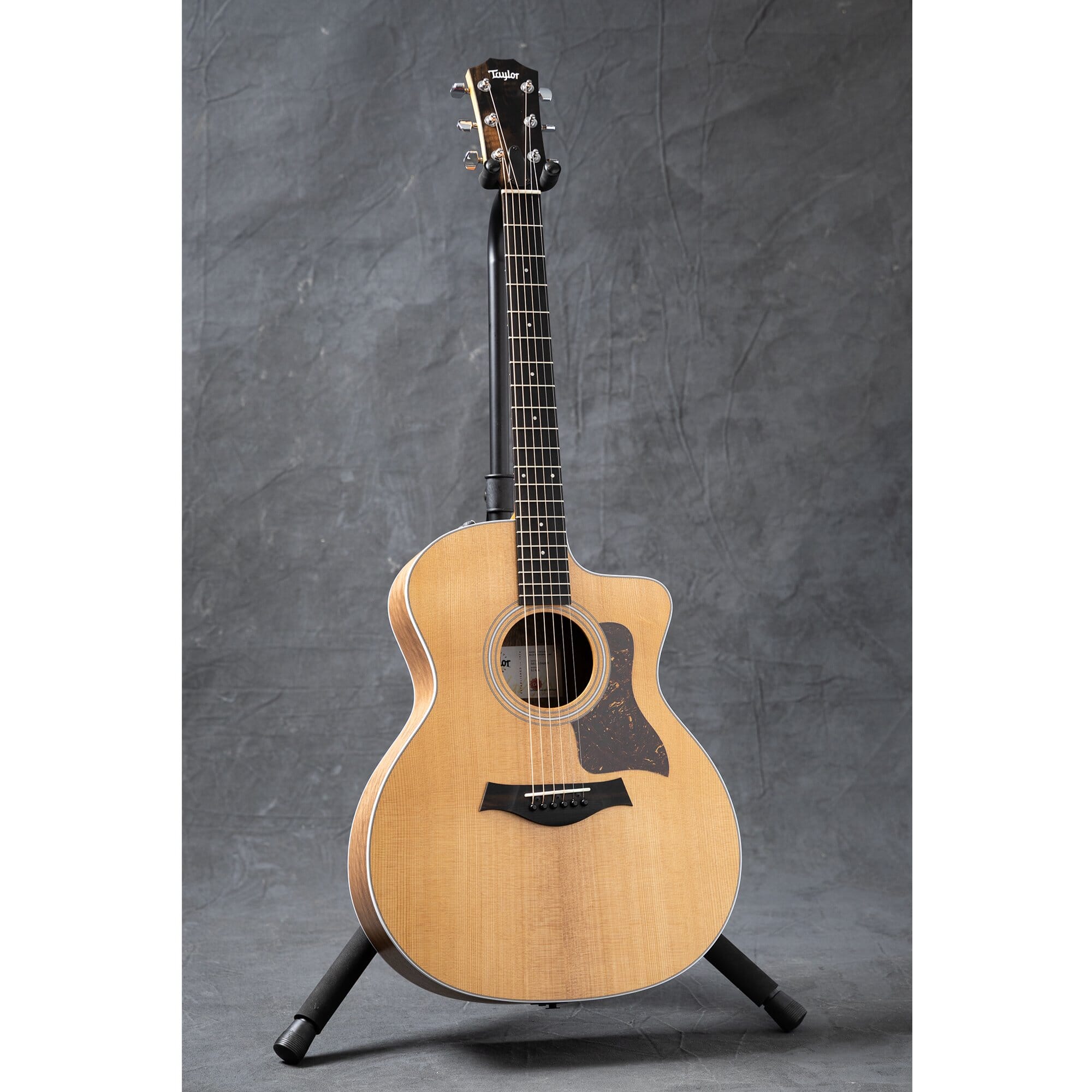 Taylor 214ce Grand Auditorium Sitka/Walnut Acoustic Guitar w/ES-2