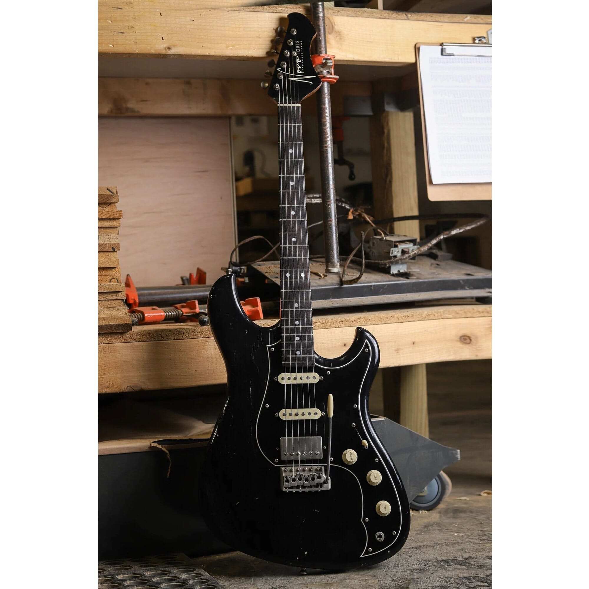 Novo Idris HSS Bull Black Electric Guitar