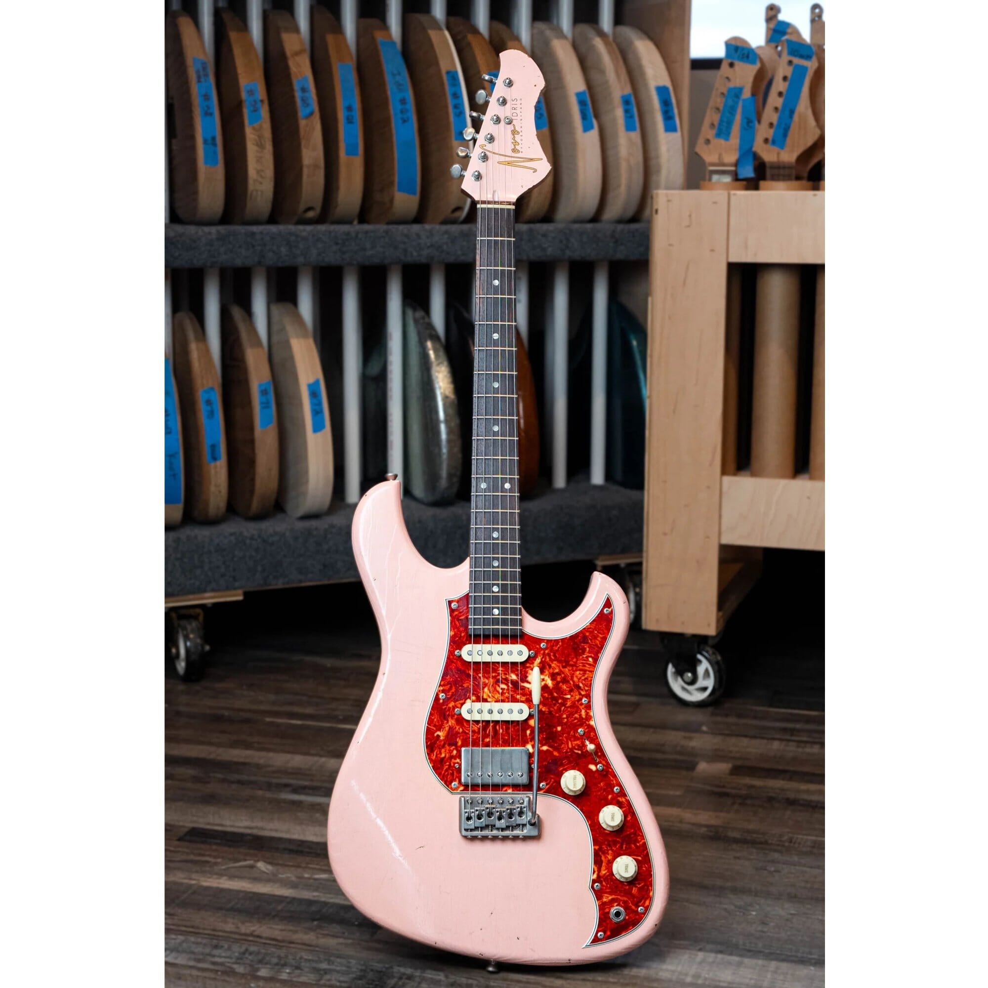 Novo Idris HSS Shell Pink Electric Guitar