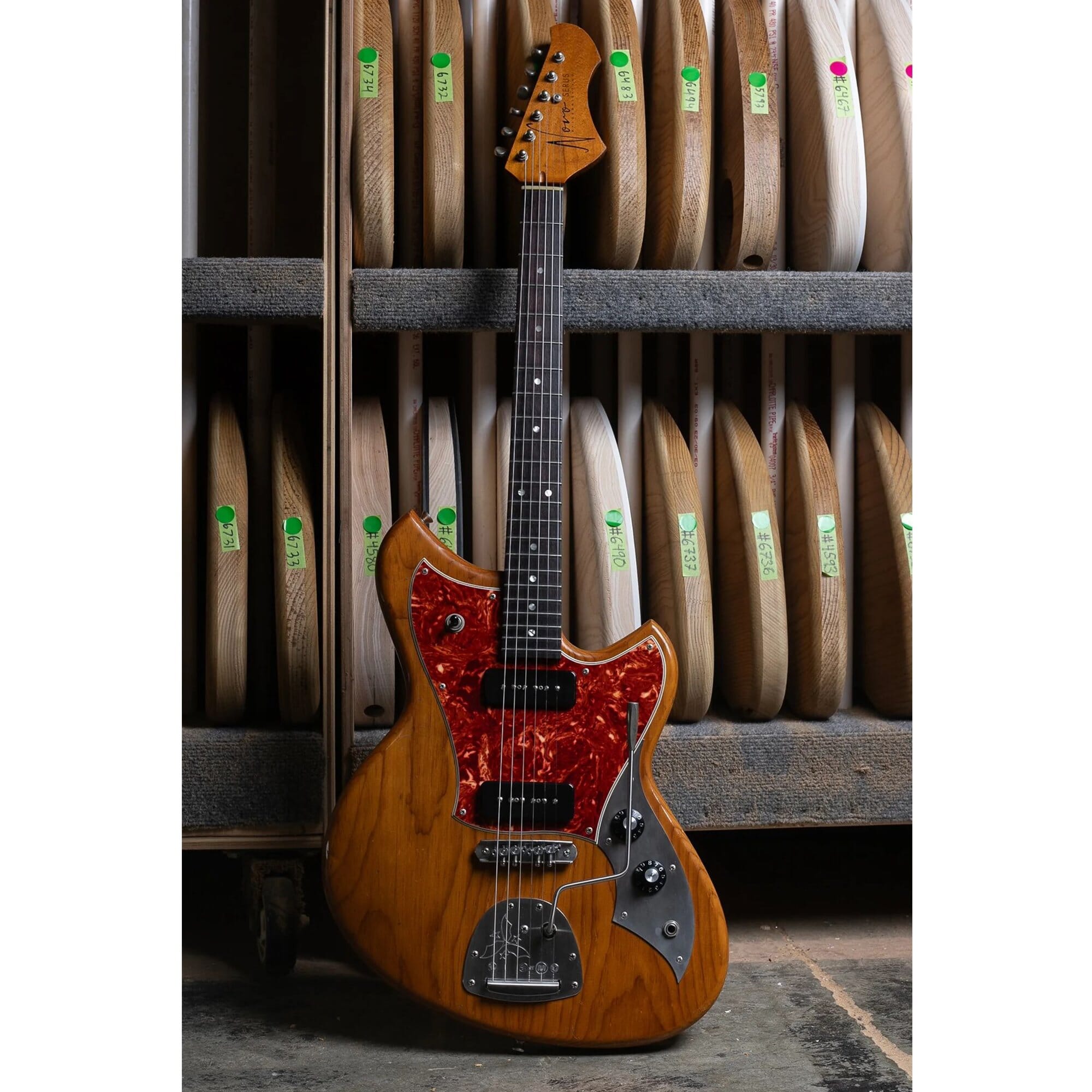 Novo Serus J Left Handed Amber