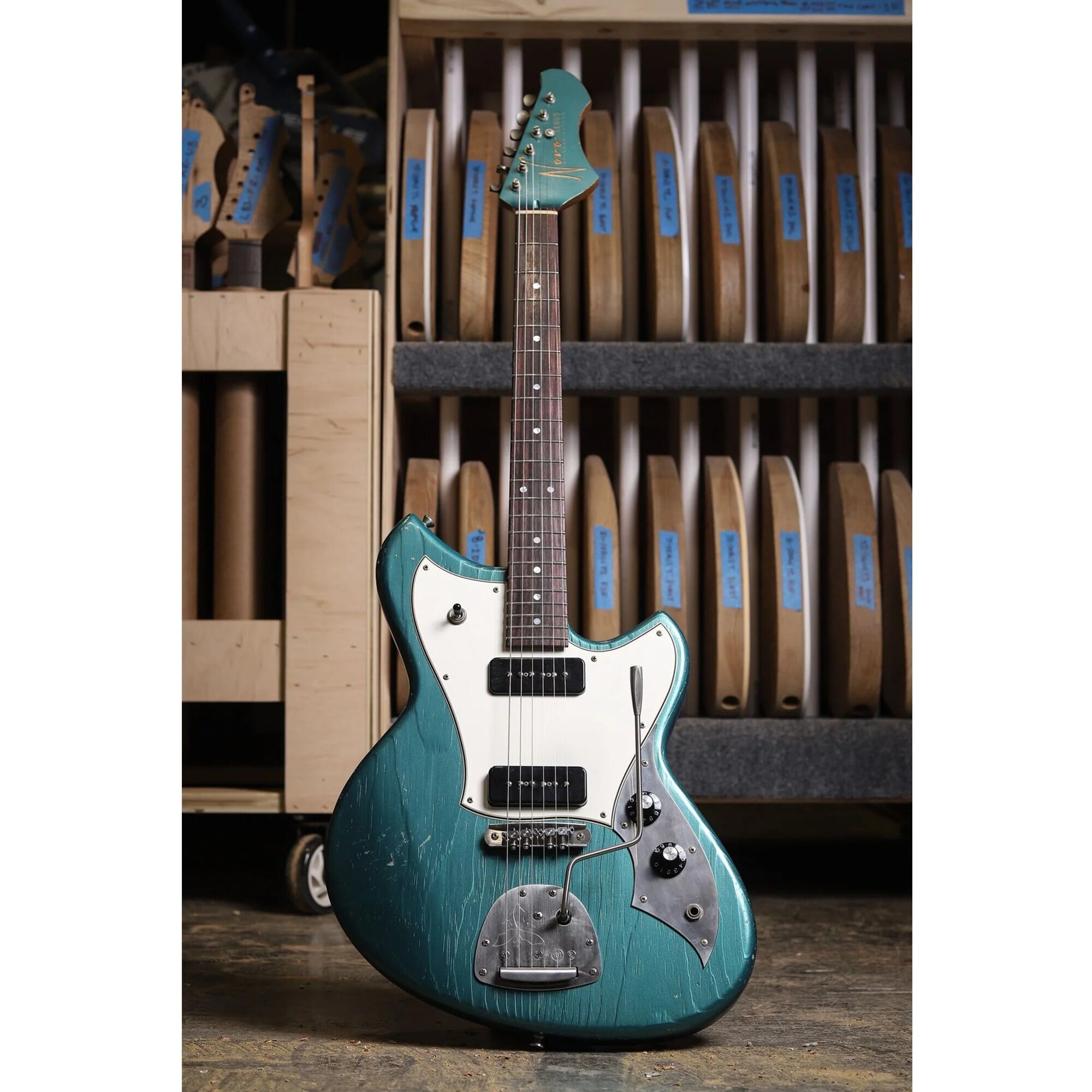 Novo Serus J Ice Blue Metallic