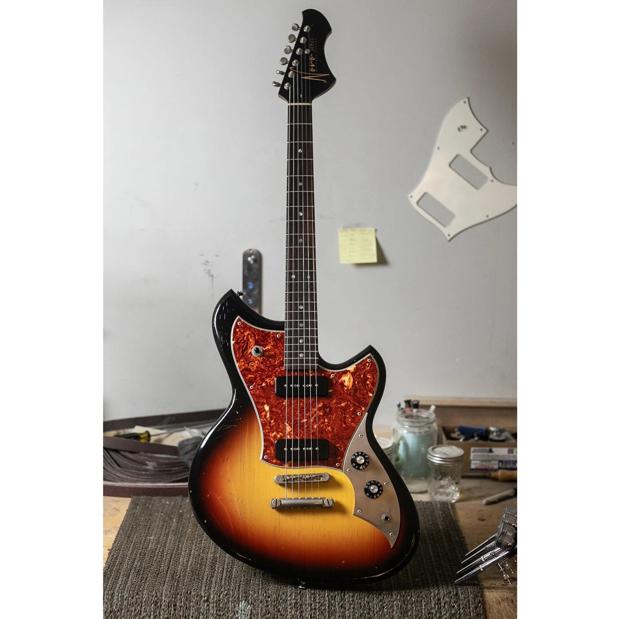 Novo Serus P '64 3-Tone Burst