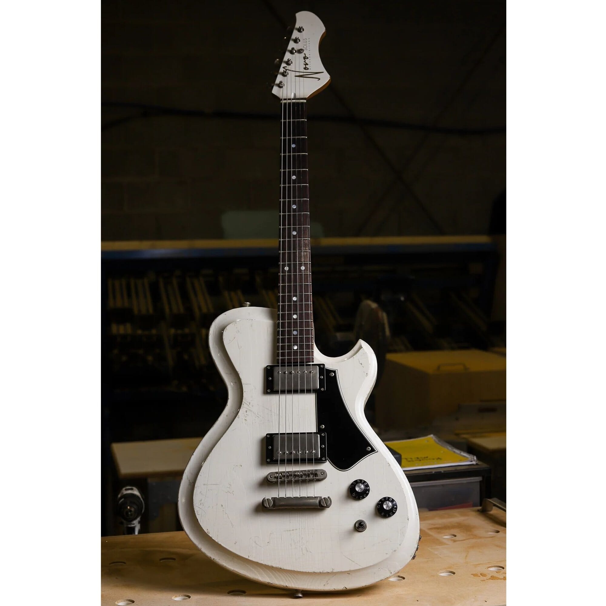 Novo Solus H2 Olympic White