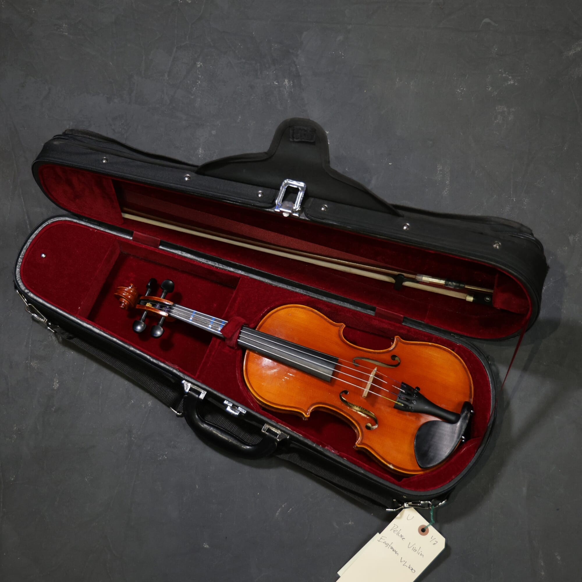 Eastman VL100 1/2 Deluxe Violin Outfit USED