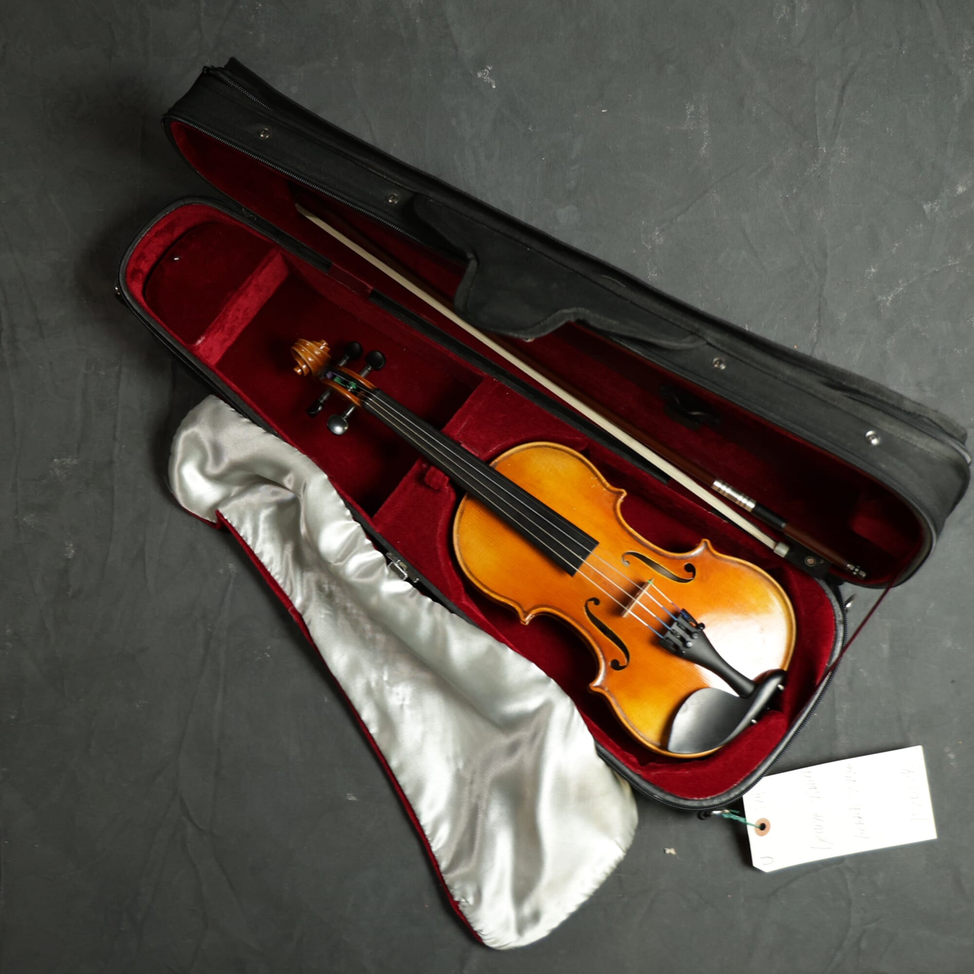 Acadia ZV500 1/4 Deluxe Violin Outfit USED