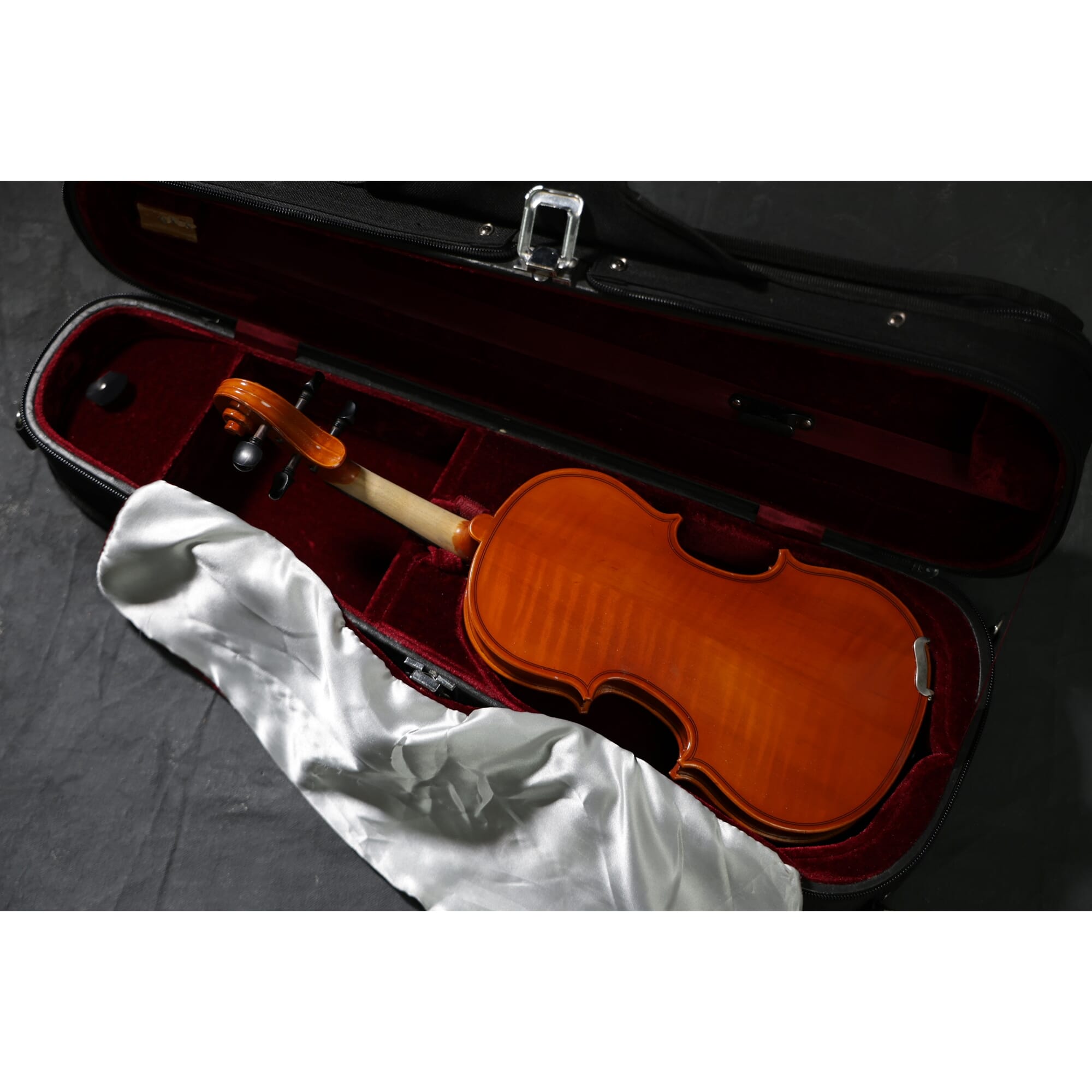Eastman VL100 1/8 Deluxe Violin Outfit USED | Tapestry Music
