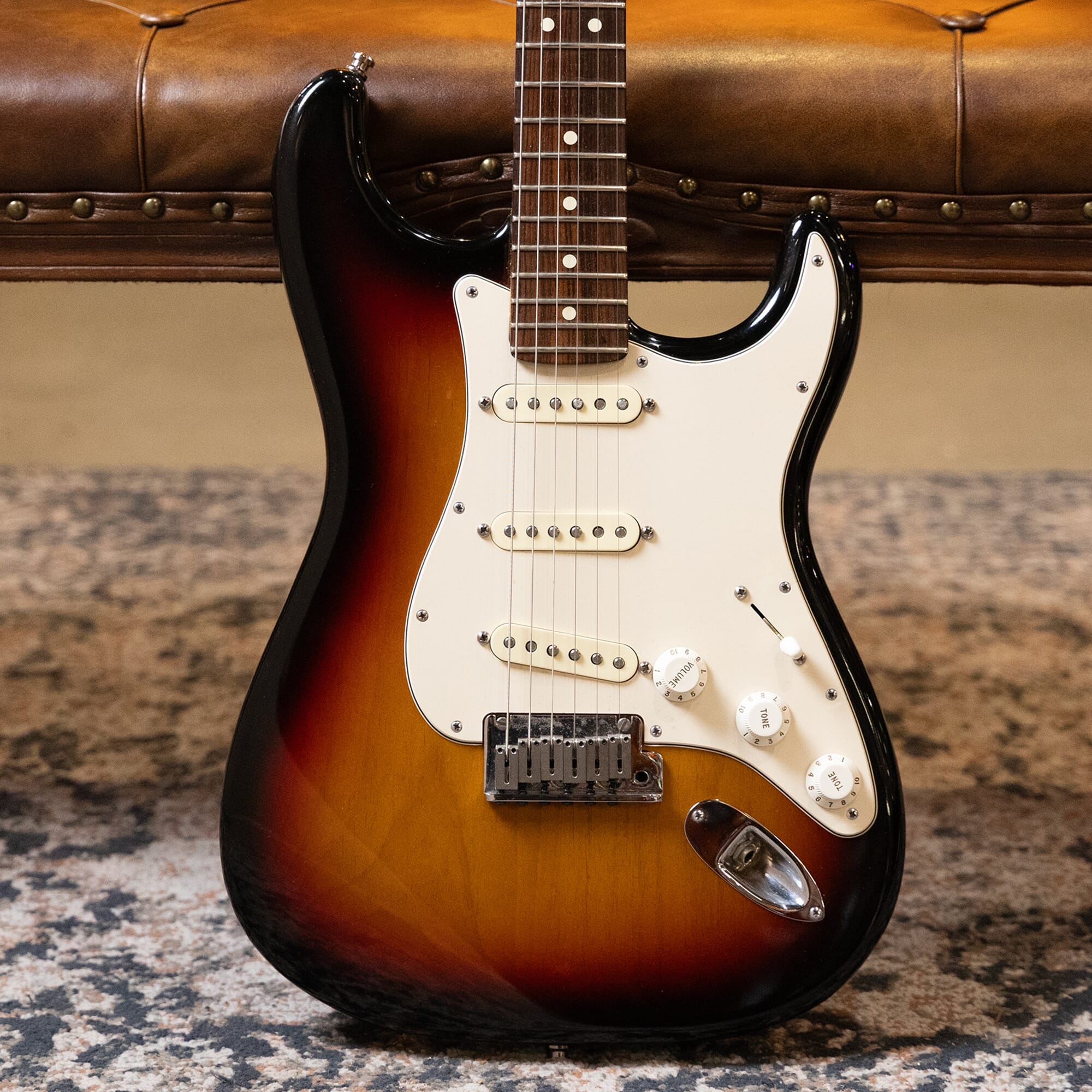 Fender American Standard Stratocaster 2002- Sunburst (Used)