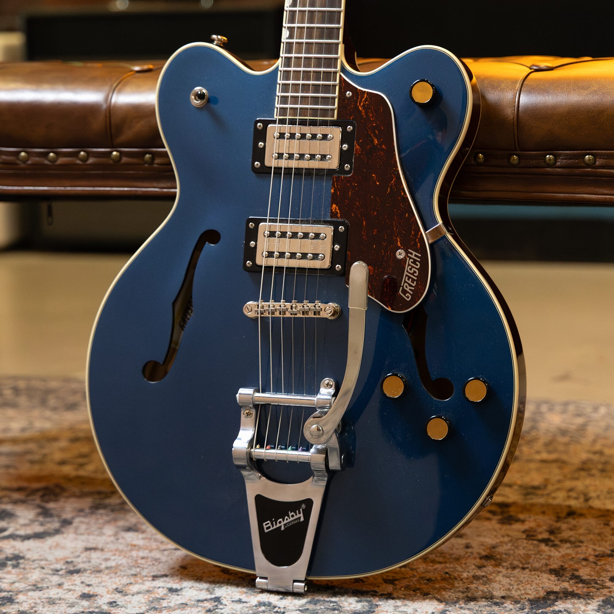 Gretsch G2622T Streamliner Double-Cut with Bigsby - Dark Denim (Used)