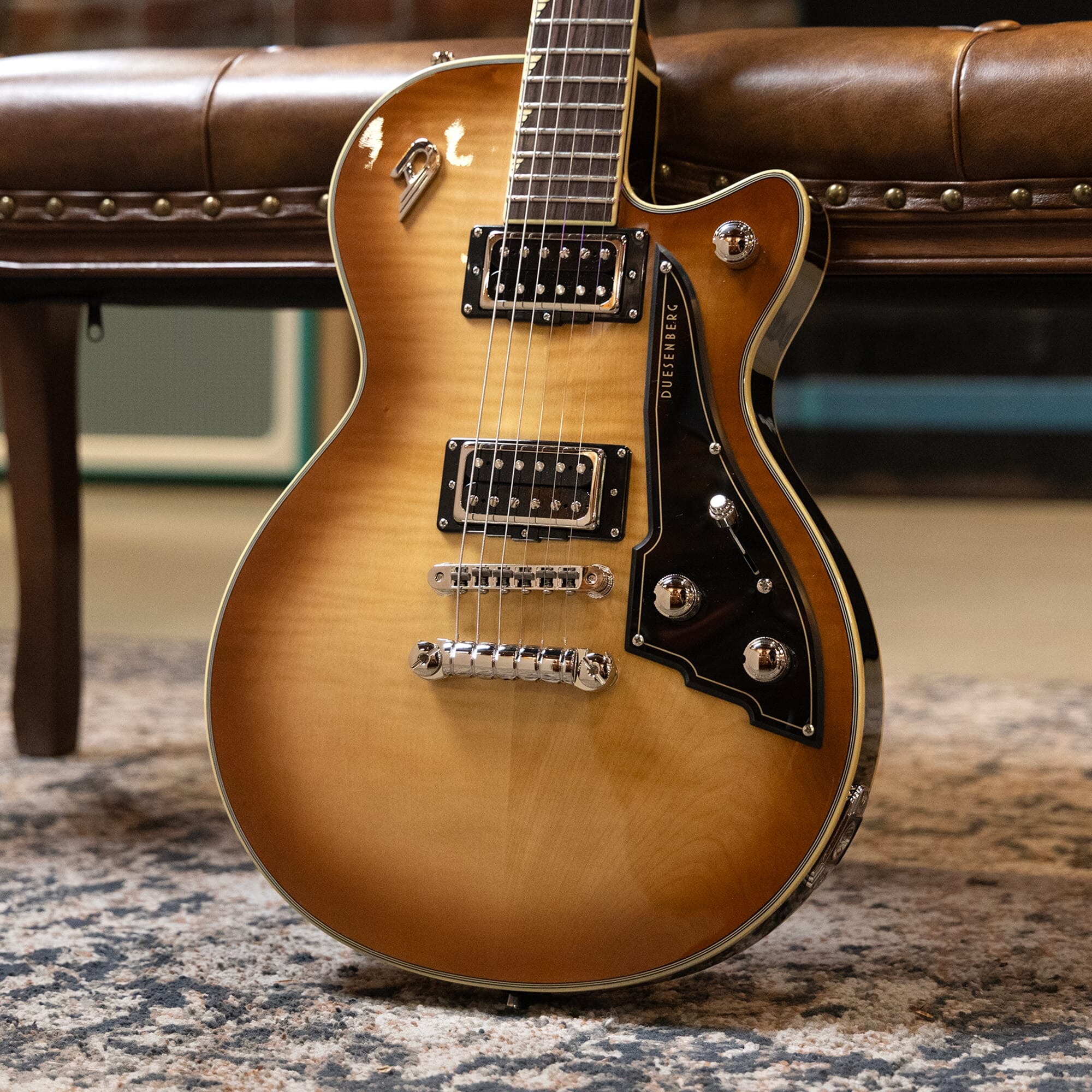 Duesenberg Fantom S Electric Guitar w/Case - Light Antique Burst