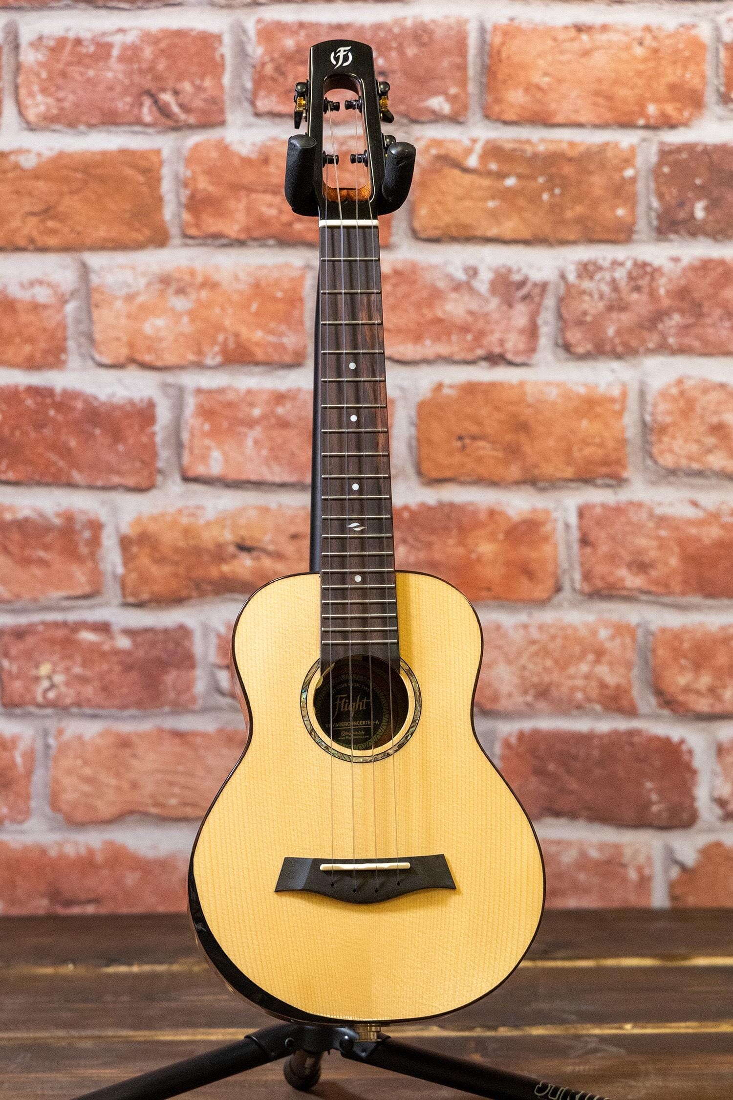 Flight Voyager EQ-A Concert Ukulele