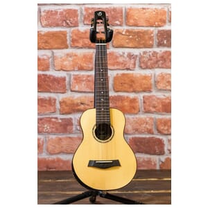 Flight Voyager EQ-A Concert Ukulele